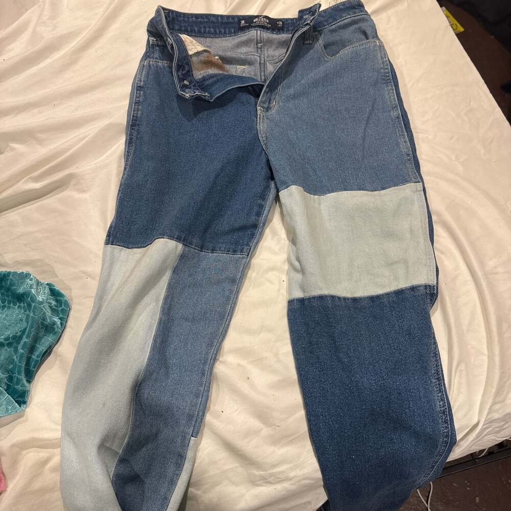 Hollister Patchwork Flare Jeans, Multicolored Denim, Size 26 Short